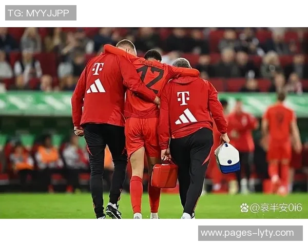 戴维斯恢复训练进展顺利预计很快回归拜仁合练